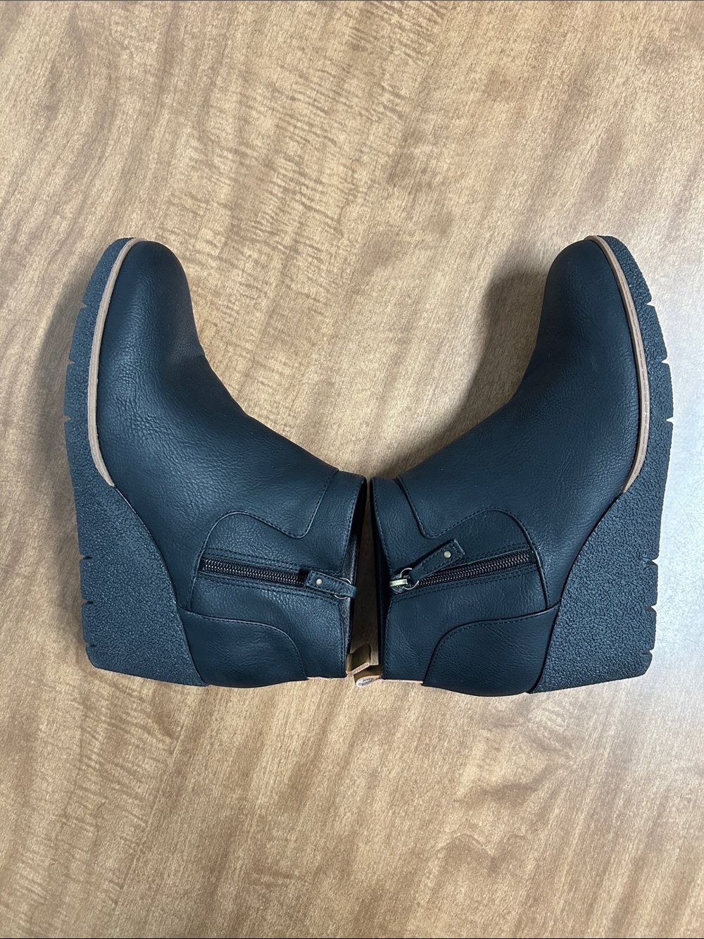 Dr. Scholl’s Bianca Wedge Booties Black Women’s 9 Ankle Boots - Picture 9 of 15